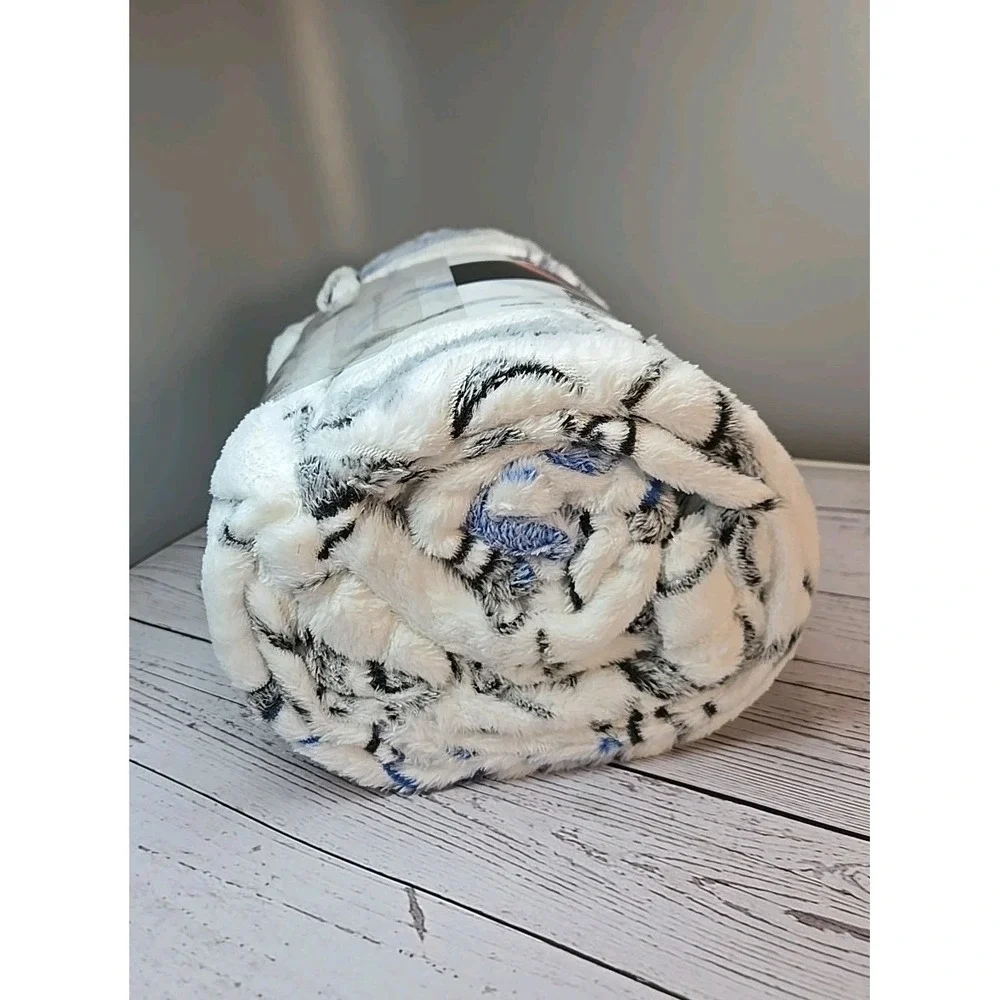 The Big One‎ Disney Star Wars Plush Throw 5'x6' Blanket Christmas Gift Soft